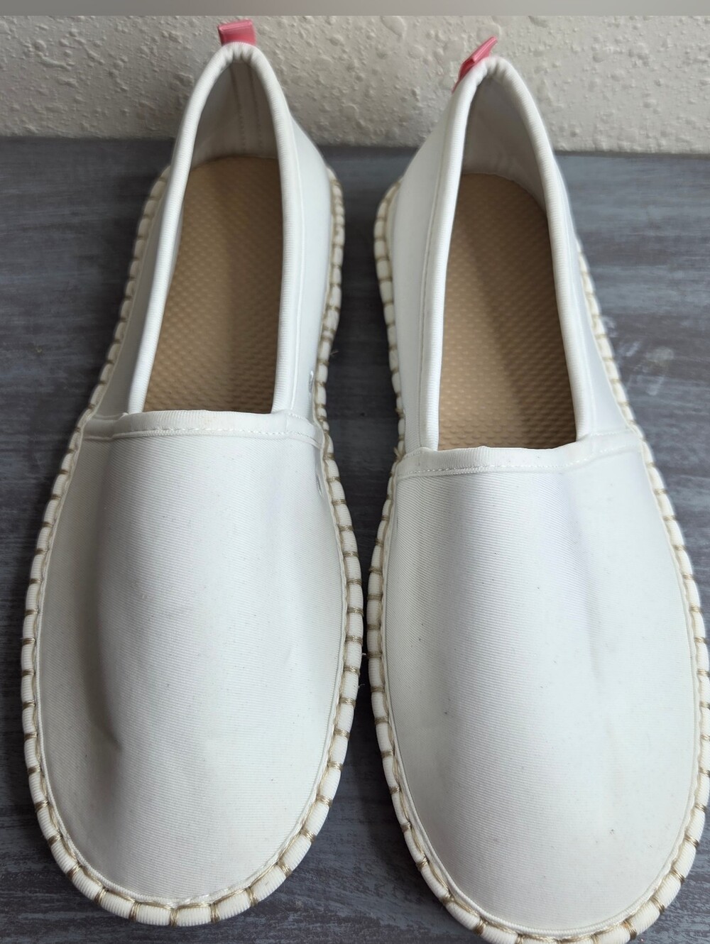 Lands' End Casual White Slip-On Boat Shoes Size 8.5 (Si)